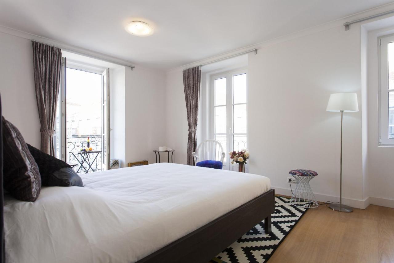 Santa Justa Suites By Homing Lisbon Exterior photo