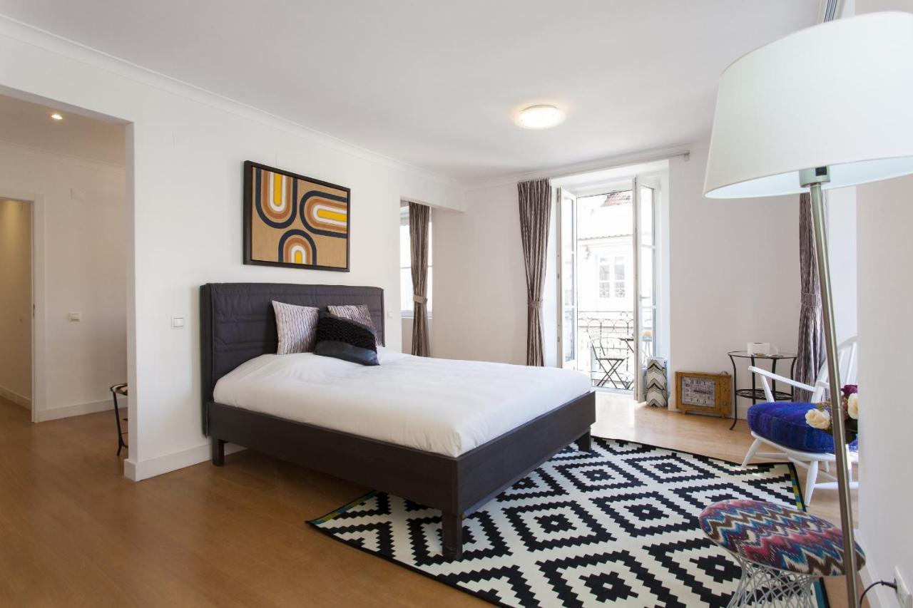 Santa Justa Suites By Homing Lisbon Exterior photo
